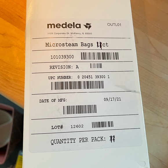 Freestyle Flex Double Electric Breast Pump - Picture 3 of 5